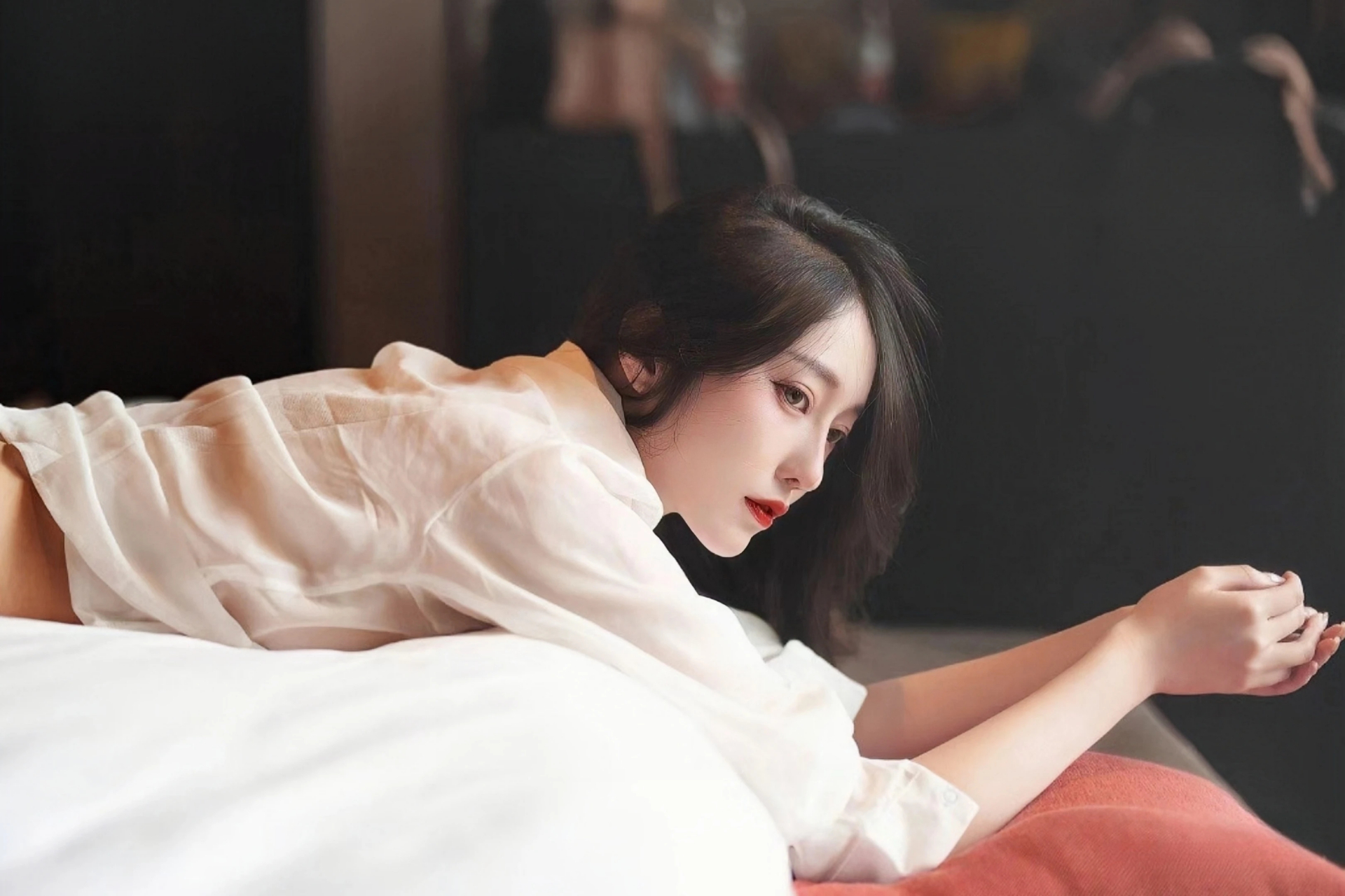 一饭店发菜品视频拟被高额处罚？官方通报：5人停职